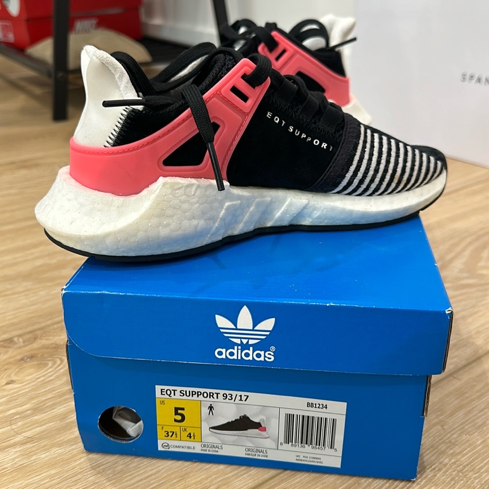 Adidas EQT Support 93/17 men’s size 5 women’s 7